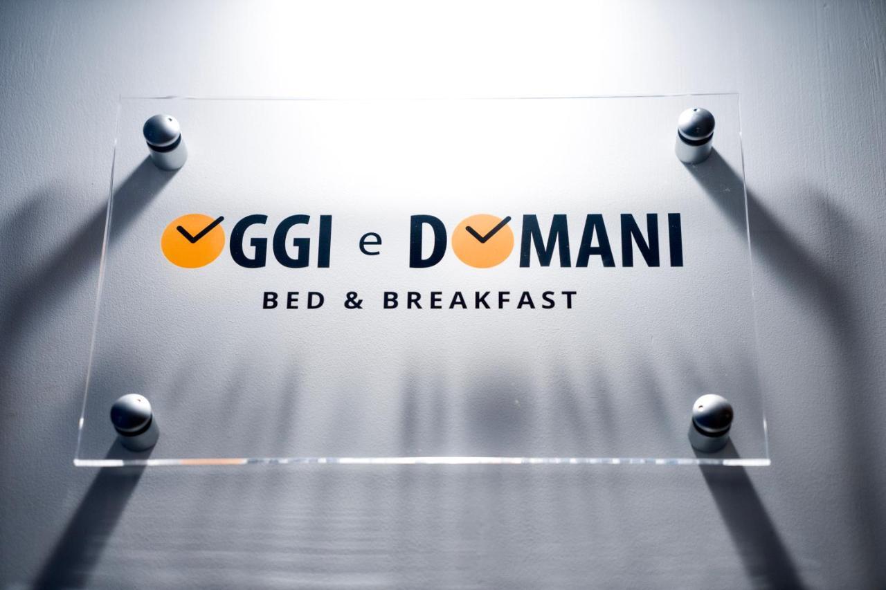 Oggi E Domani Apartment Napoli Exterior foto